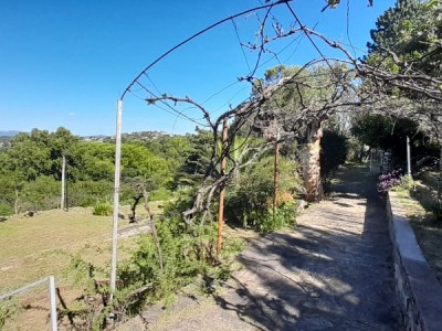 UNICA-  CASA CON FONDOS AL RIO- BALNEARIO EL DIQUECITO