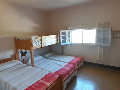 UNICA-  CASA CON FONDOS AL RIO- BALNEARIO EL DIQUECITO