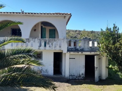 UNICA-  CASA CON FONDOS AL RIO- BALNEARIO EL DIQUECITO