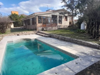 BARRIO MARI- MAT- SOBRE CALLE MARI- MAT- TANTI