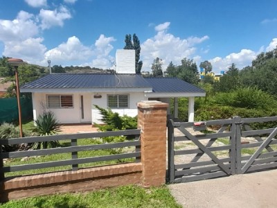 FONDOS AL ARROYO- CALLE ALEMANIA- VILLA DOUMA- TANTI