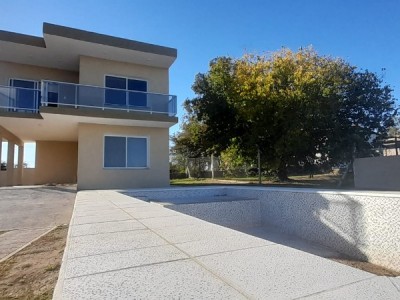 CASA A ESTRENAR-BARRIO LOS CHAÑARES- TANTI