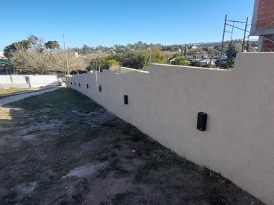 CASA A ESTRENAR-BARRIO LOS CHAÑARES- TANTI